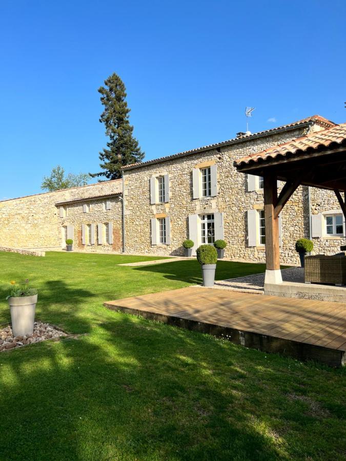 La Girarde Bed and Breakfast Saint-Quentin-de-Caplong Exteriör bild