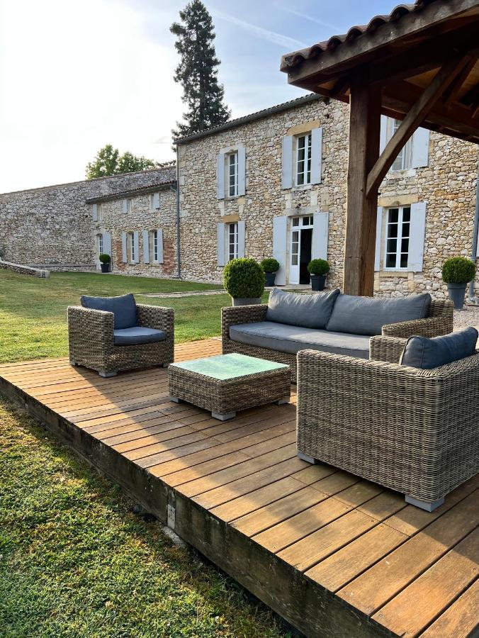 La Girarde Bed and Breakfast Saint-Quentin-de-Caplong Exteriör bild