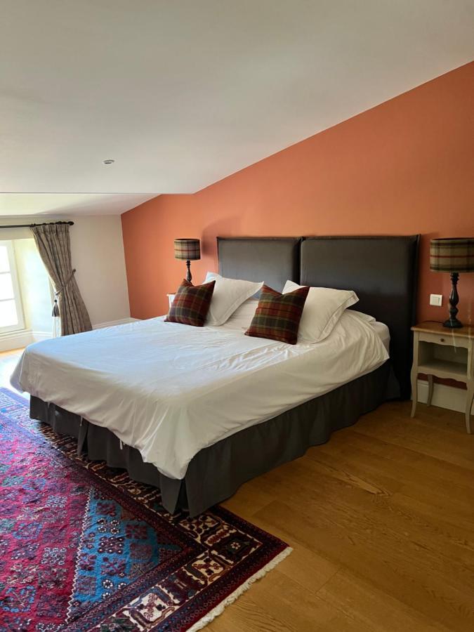 La Girarde Bed and Breakfast Saint-Quentin-de-Caplong Exteriör bild